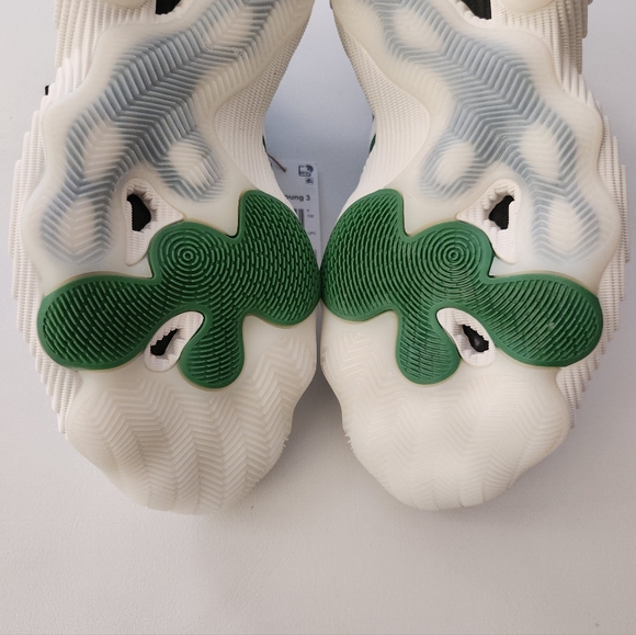 Adidas Trea Young 3 Basketball Sneakers - Picture 12 of 12